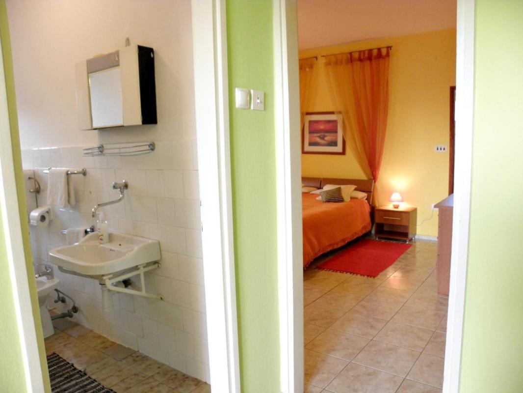 Apartments Gorda - 50M From Beach Zadar Exterior foto